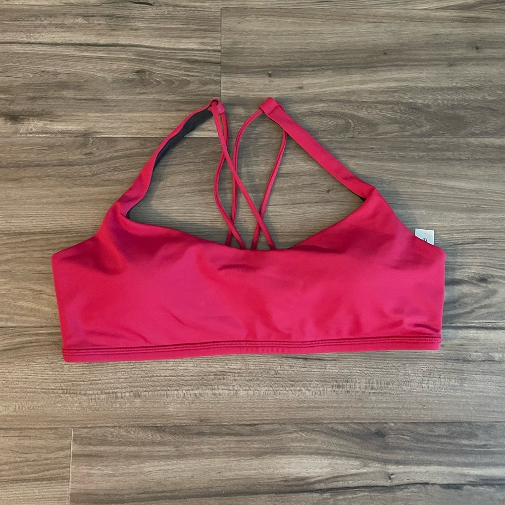 Lululemon sports bra